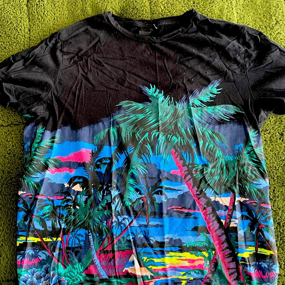 Graphic Men tee
